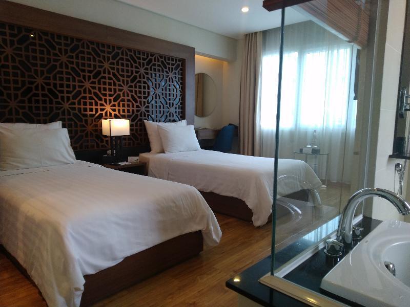 C Central Hotel- Đề Thám Bùi Viện Walking Street Thành Pho Ho Chí Minh Esterno foto